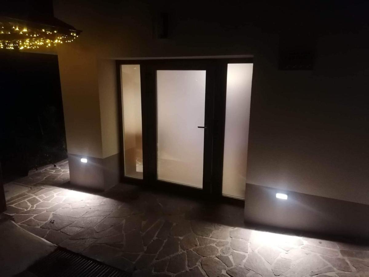 Apartma Na Ravnicah ツェルクノ エクステリア 写真