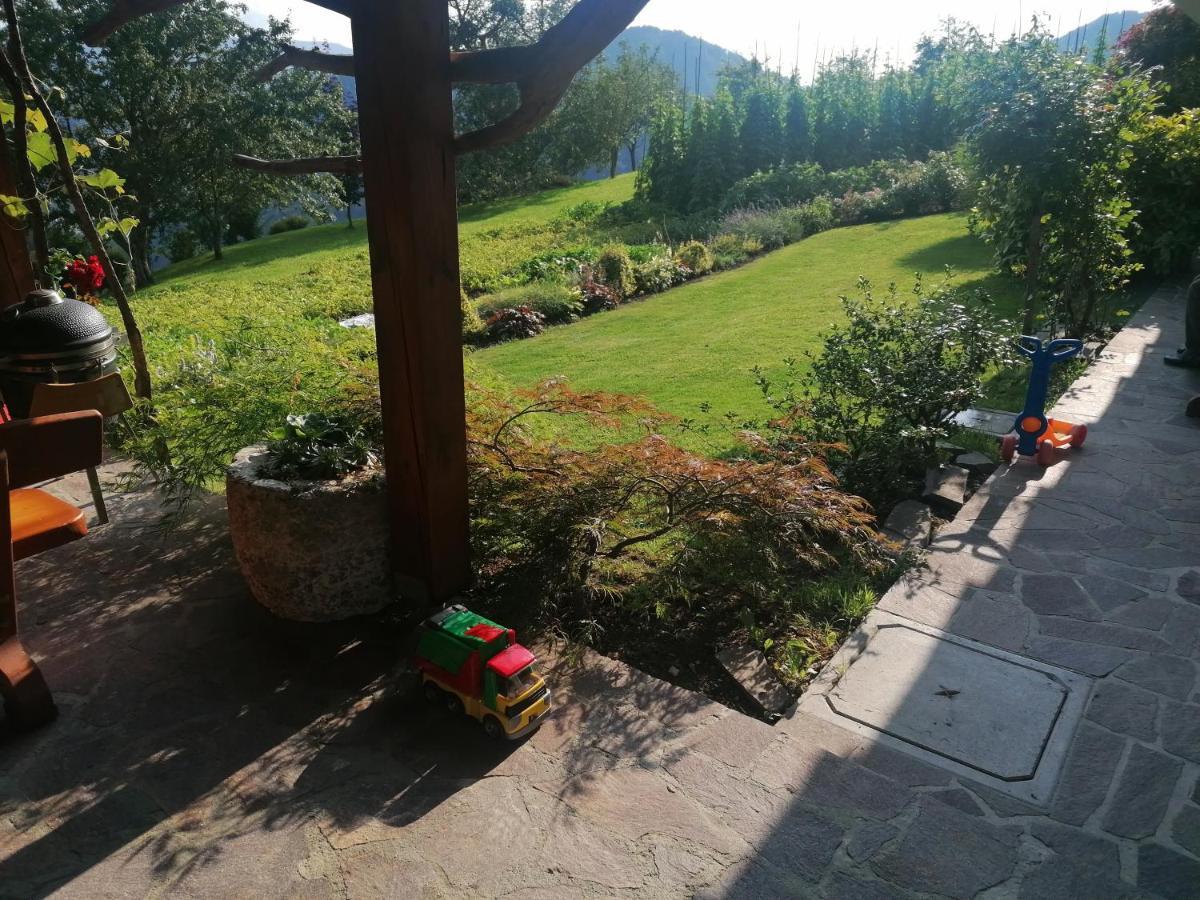 Apartma Na Ravnicah ツェルクノ エクステリア 写真